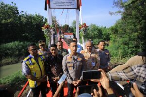 Polres Madiun Resmikan Jembatan Merah Putih Presisi, Akses Warga Kini Lebih Aman